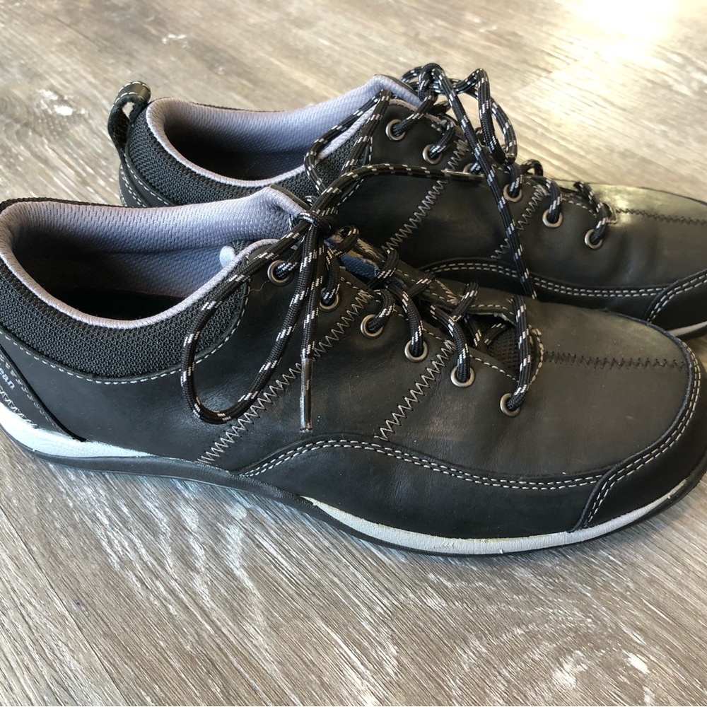 LL Bean ladies sneakers